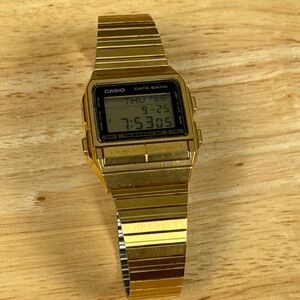 Casio Data Bank Digital Wrist Watch DB-520 Gold Tone Telememo 50 Vintage Japan